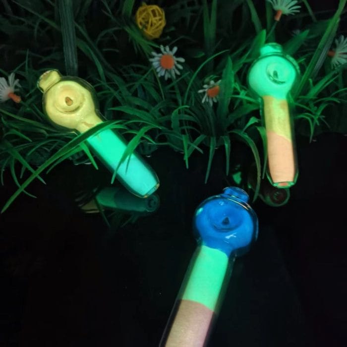 Glow in the Dark Glass Pipe